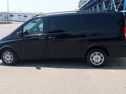 Negru Utilizat 2010 Mercedes Viano Monovolum | 9.500 EUR (Preț OK)