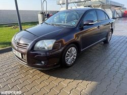 Culoarerosu Utilizat 2007 Toyota Avensis Executive Berlinǎ | 1.800 EUR (Preț OK)