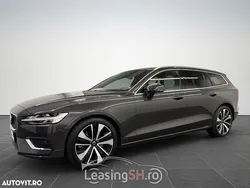 Maro Utilizat 2023 Volvo V60 Break | 38.639 EUR