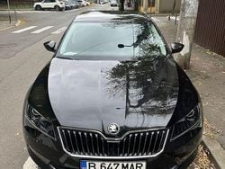 Culoarenegru Utilizat 2018 Skoda Superb Berlinǎ | 15.900 EUR (Super Preț)