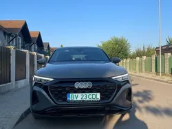 Gri Utilizat 2023 Audi Q8 e-tron Advanced SUV | 53.000 EUR
