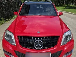 Rosu Utilizat 2015 Mercedes GLK220 SUV | 15.900 EUR (Preț OK)