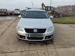 Utilizat 2010 VW Passat Berlinǎ | 2.850 EUR (Super Preț)