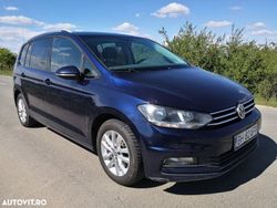 Albastru Utilizat 2016 VW Touran Highline Monovolum | 9.350 EUR (Preț OK)