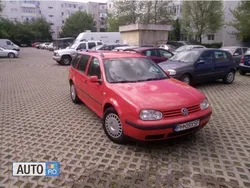 Rosu Utilizat 2000 VW Golf IV Break | 1.800 EUR (Preț OK)