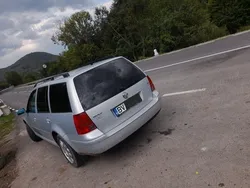 Utilizat 2003 VW Golf IV | 800 EUR (Preț bun)