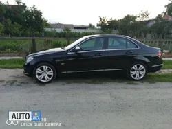 Negru Utilizat 2007 Mercedes C180 Berlinǎ | 7.500 EUR (Preț OK)