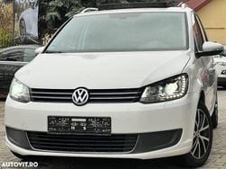 Culoarealb Utilizat 2010 VW Touran Comfortline Monovolum | 8.990 EUR