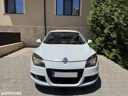 Alb Utilizat 2012 Renault Mégane GrandTour Break | 3.900 EUR (Preț bun)
