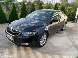 Culoarenegru Utilizat 2014 Skoda Octavia Ambition Berlinǎ | 7.800 EUR (Preț bun)