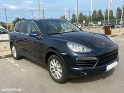 Culoarealbastru Utilizat 2012 Porsche Cayenne SUV | 13.900 EUR (Super Preț)