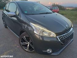 Argint Utilizat 2014 Peugeot 208 GTi Hatchback | 7.300 EUR