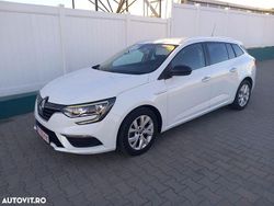 Culoarealb Utilizat 2020 Renault Mégane GrandTour Break | 10.400 EUR (Preț bun)