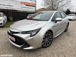Bej Utilizat 2022 Toyota Corolla Lounge Hatchback | 17.374 EUR (Preț bun)