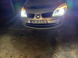 Culoaremaro Utilizat 2008 Renault Scénic II Dynamique Monovolum | 2.000 EUR