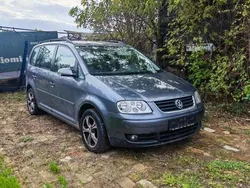 Utilizat 2006 VW Touran Monovolum | 1.350 EUR (Super Preț)