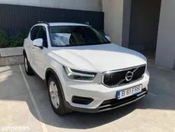 Alb Utilizat 2020 Volvo XC40 Momentum SUV | 20.528 EUR (Super Preț)