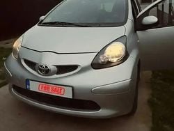Utilizat 2006 Toyota Aygo Hatchback | 2.200 EUR