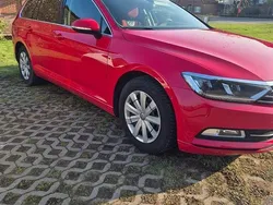 Rosu Utilizat 2018 VW Passat Break | 11.700 EUR (Preț bun)