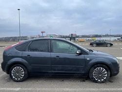 Utilizat 2006 Ford Focus Hatchback | 2.200 EUR (Preț OK)