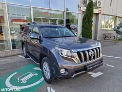 Gri Utilizat 2017 Toyota Land Cruiser Executive SUV | 30.990 EUR (Super Preț)