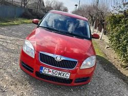 Roșu Utilizat 2008 Skoda Fabia Hatchback | 2.200 EUR (Preț OK)