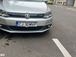 Gri Utilizat 2013 VW Jetta Hybrid Berlinǎ | 6.890 EUR