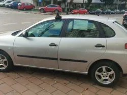 Utilizat 2003 Seat Ibiza Hatchback | 2.100 EUR