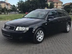Gri Utilizat 2004 Audi A4 Berlinǎ | 2.999 EUR (Puțin scump)