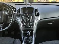 Utilizat 2012 Opel Astra Break | 5.500 EUR (Puțin scump)