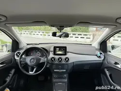 Alb Utilizat 2015 Mercedes B180 Monovolum | 10.500 EUR