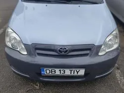 Utilizat 2006 Toyota Corolla Hatchback | 3.200 EUR