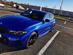 Culoarealbastru Utilizat 2023 BMW 330e Sport Line Break | 46.200 EUR (Scump)