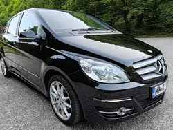 Negru Utilizat 2011 Mercedes B180 Monovolum | 5.399 EUR (Preț OK)
