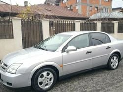 Argintiu Utilizat 2003 Opel Vectra Berlinǎ | 2.290 EUR