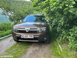 Maro Utilizat 2014 Dacia Duster Prestige SUV | 7.200 EUR (Super Preț)