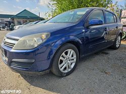 Culoarealbastru Utilizat 2007 Opel Astra Hatchback | 2.390 EUR (Preț OK)