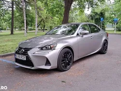 Gri Utilizat 2017 Lexus IS200t Executive Line Berlinǎ | 21.990 EUR