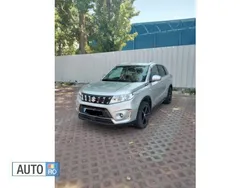 Argintiu Utilizat 2019 Suzuki Vitara SUV | 17.500 EUR