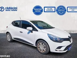 Alb Utilizat 2020 Renault Clio V Life | 8.900 EUR (Preț bun)