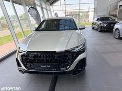 Bej Nouă 2025 Audi Q8 SUV | 106.500 EUR