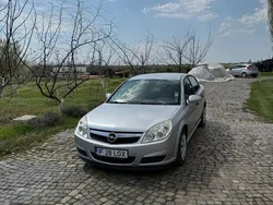 Gri Utilizat 2007 Opel Vectra Essentia Berlinǎ | 2.000 EUR