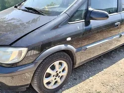 Utilizat 2001 Opel Zafira Monovolum | 1.600 EUR
