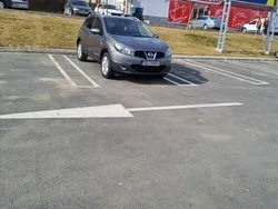 Utilizat 2013 Nissan Qashqai SUV | 8.200 EUR (Preț OK)