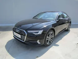 Negru metalic perleffect Utilizat 2023 Audi A6 Design | 47.990 EUR (Scump)