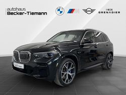 Utilizat 2022 BMW X5 M Sport SUV | 64.732 EUR (Scump)