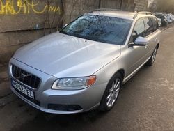 Argintiu Utilizat 2008 Volvo V70 Break | 5.399 EUR
