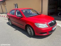 Rosu Utilizat 2010 Skoda Octavia Ambiente Hatchback | 2.100 EUR (Preț OK)