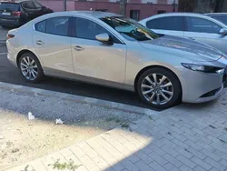 Culoarebej Utilizat 2022 Mazda 3 Hatchback | 22.450 EUR (Scump)