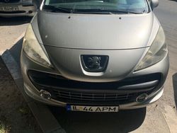 Auriu Utilizat 2007 Peugeot 207 Hatchback | 2.700 EUR (Puțin scump)